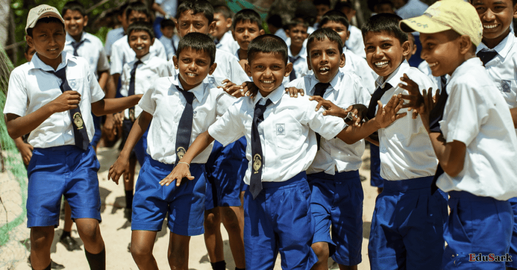 How to Become a Teacher in India after 12th 